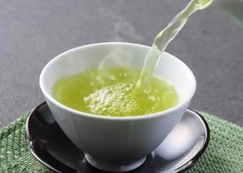 绿茶的功效与作用（绿茶的功效与作用对肠胃的影响）