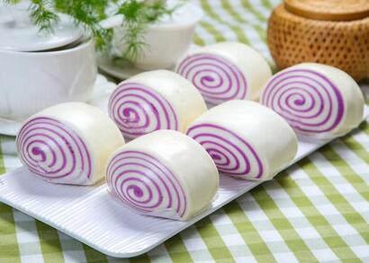 紫薯花卷最简单的做法（紫薯花卷13种手法）