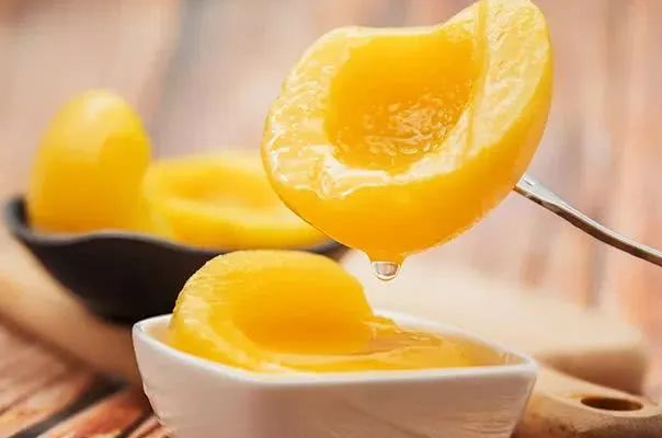 黄桃罐头含有哪种维生素，黄桃罐头的这些功效，你知道吗？