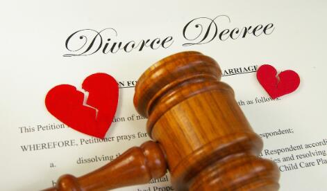 起诉离婚流程和费用（起诉离婚流程和费用律师在线咨询）
