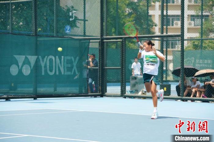 2023“郑洁杯”青少年网球巡回赛首站落幕
