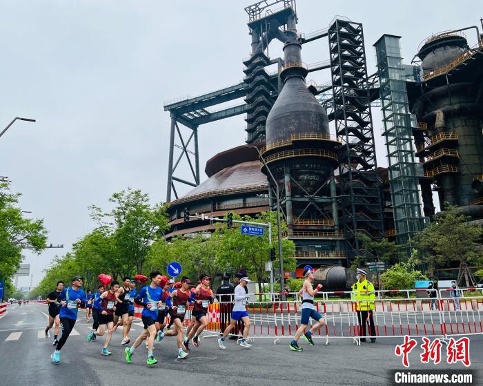 3000名跑友角逐2023北京永定河马拉松赛