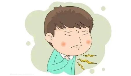 喉咙痒痒的老是想咳嗽是怎么回事（儿童喉咙痒痒的老是想咳嗽吃什么）