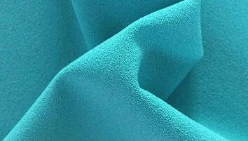 聚酯纤维面料的优点是什么（百分百聚酯纤维是什么面料）