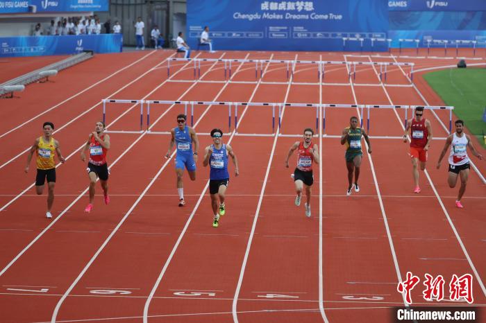（成都大运会）中国台北选手彭名扬男子400米栏摘金