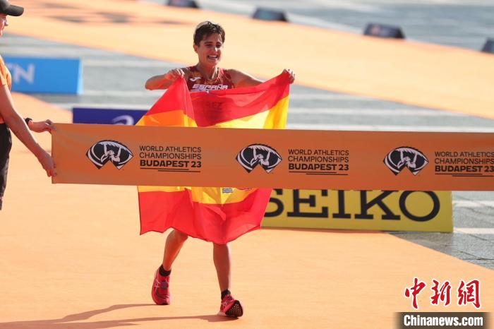 田径世锦赛：女子20公里竞走西班牙选手夺冠 中国队无缘领奖台