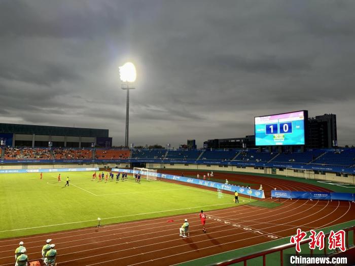 （微观亚运）中国台北队男足项目小组赛1比0战胜印尼 系亚运会首胜