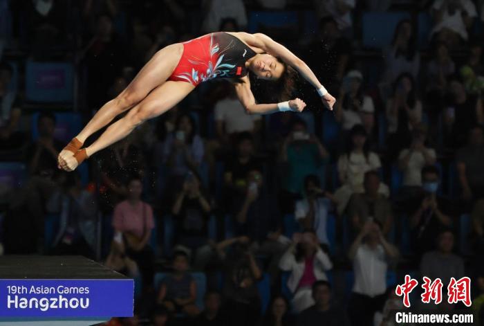 （杭州亚运会）全红婵女子10米台登顶  中国跳水队再入两金