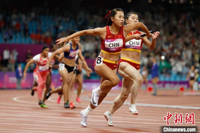 （杭州亚运会）男女4x100米接力双双夺冠  亚洲速度属于中国