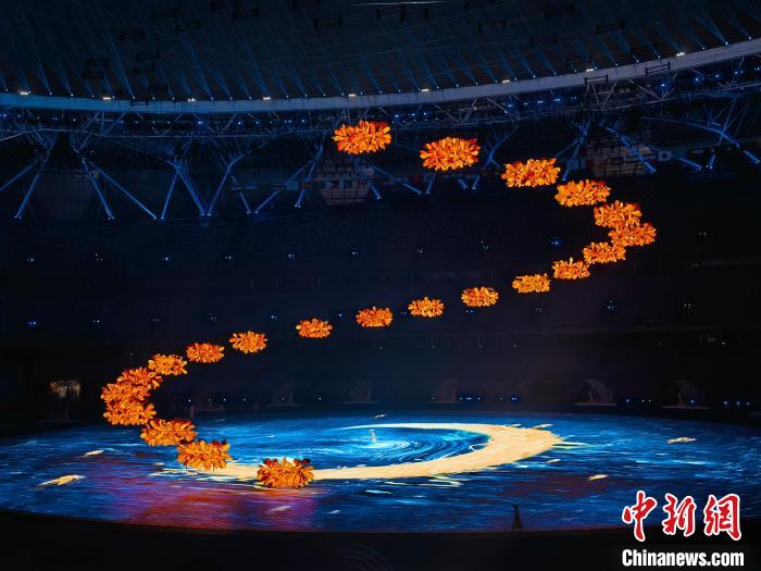 杭州亚残运会开幕式：吉祥物将参与点燃主火炬