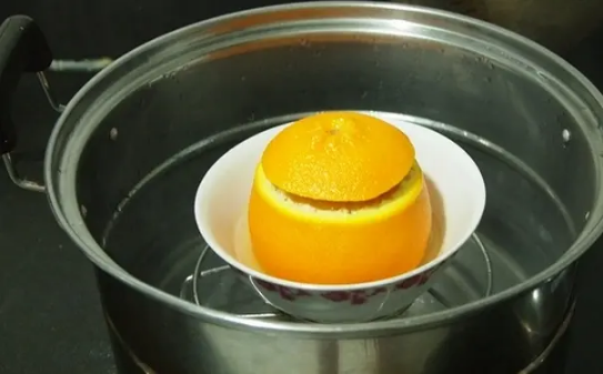 橙子蒸熟了是热性还是凉性蒸橙子是寒性的吗(蒸橙子热着吃还是放凉吃)