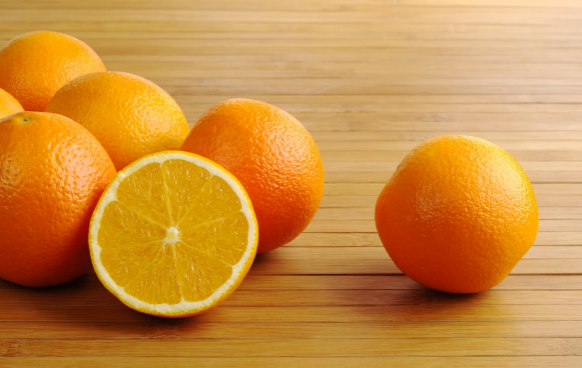 盐蒸橙子饭前吃还是饭后吃比较好盐蒸橙子什么时候吃效果好(盐蒸橙子适合什么时候吃)