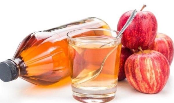 喝苹果醋的好处有哪些解除疲劳补充能量预防感冒(喝苹果醋对身体有啥好处)