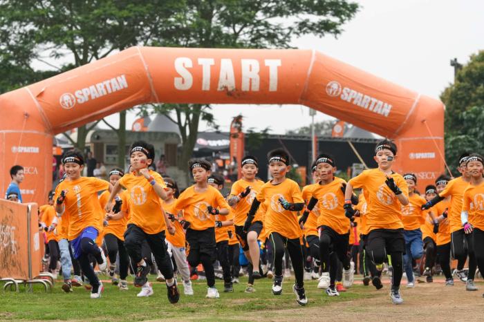 斯巴达勇士儿童赛重回深圳 密集障碍组合带来新挑战