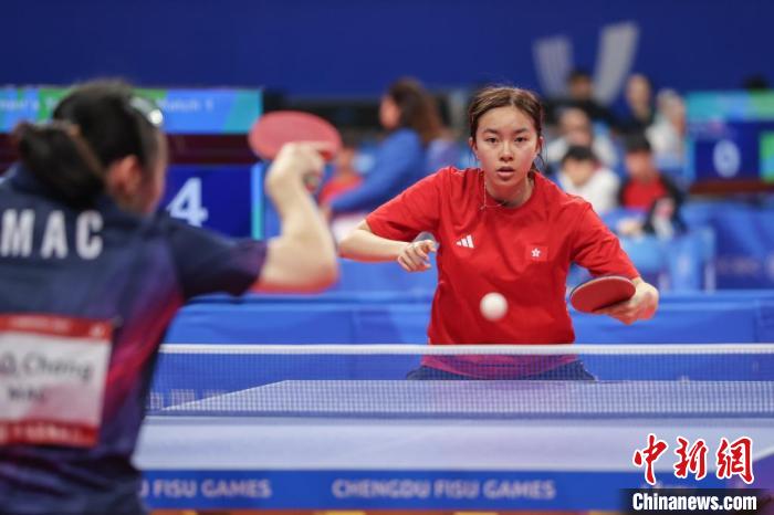 （成都大运会）香港“学霸”乒乓球选手吴咏琳：打球也是一种学习方式