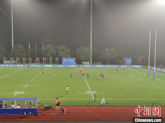 （杭州亚运会）七人制橄榄球中国男队出线 观赛者感叹亚运拓宽体育视野