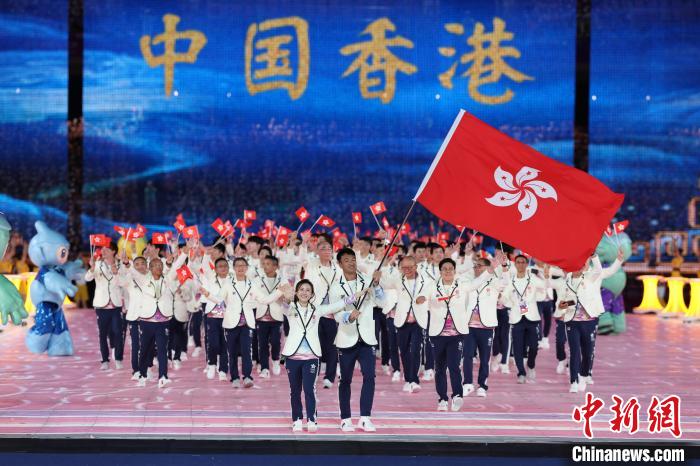 （杭州亚运会）中国香港代表团旗手莫宛萤：荣耀登场将被历史铭记