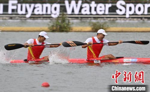 （杭州亚运会）皮划艇静水项目决赛首日：中国队收获4金