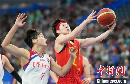 （杭州亚运会）中国女篮大胜朝鲜队 五连胜锁定亚运奖牌