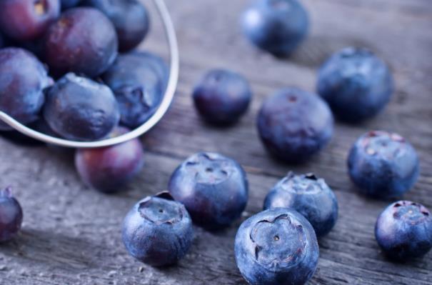 蓝莓吃多了会肚子不舒服吗